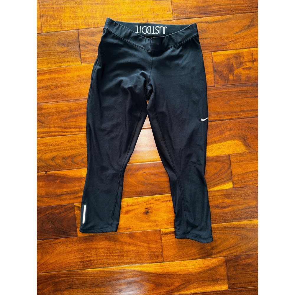 Nike Dri-FIT Leggings Womens Medium Black Excellent Capri Just Do It Reflective